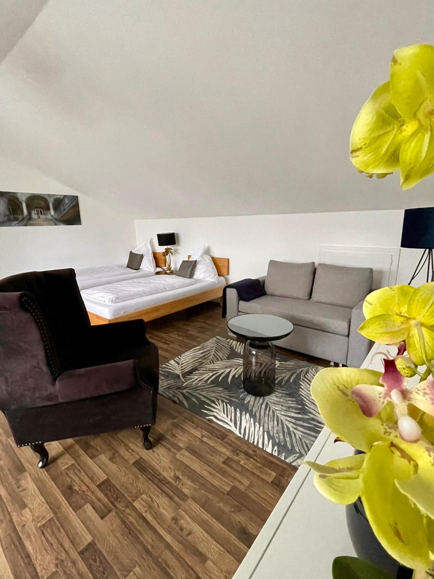 Apartment Living Schwabach Zewnętrze zdjęcie